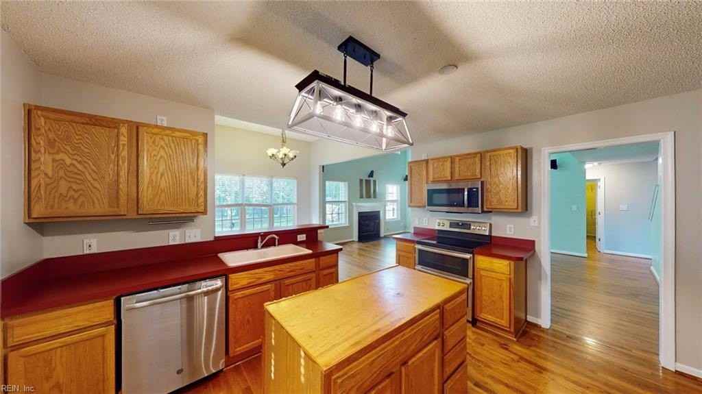 112 Dutchess Way - Photo 5 of 37