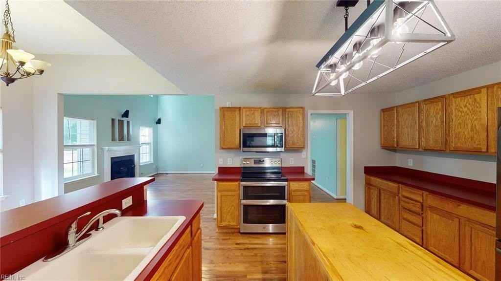 112 Dutchess Way - Photo 6 of 37