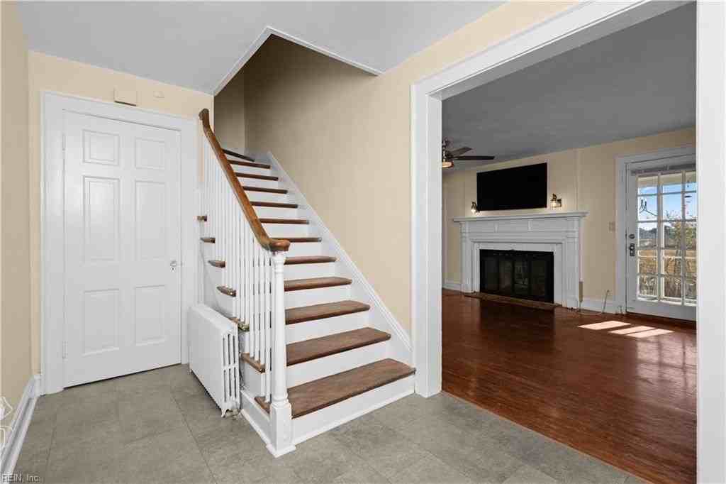 2800 Chesterfield Blvd - Photo 5 of 48