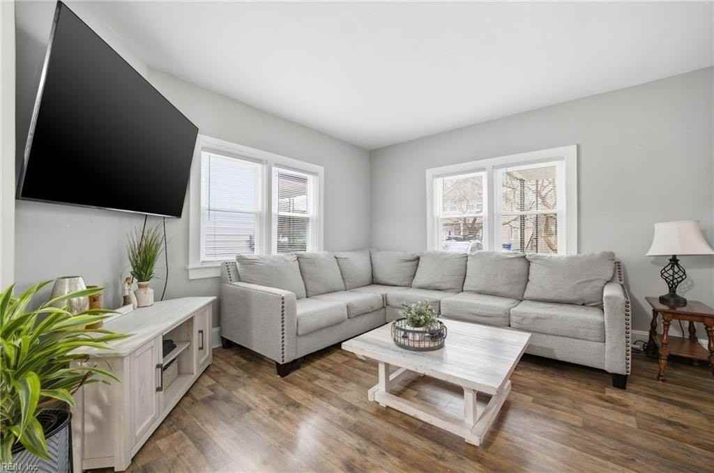 2426 Masi St - Photo 7 of 28