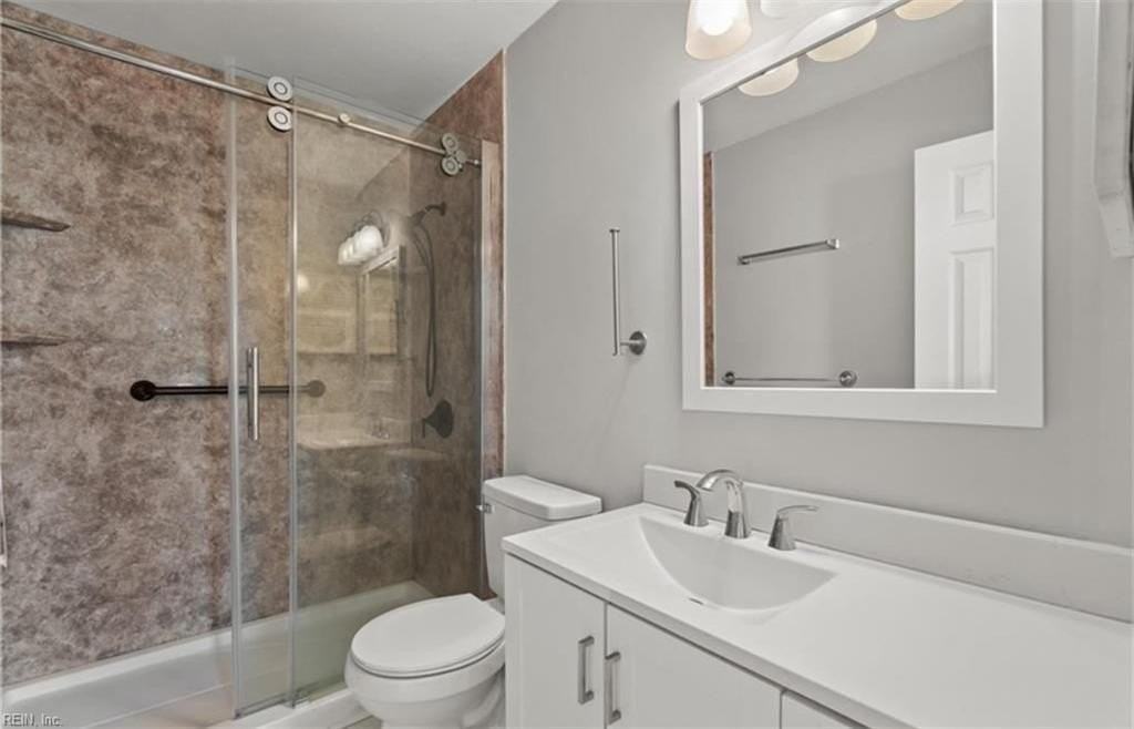 4401 Rivermill Ct - Photo 6 of 9