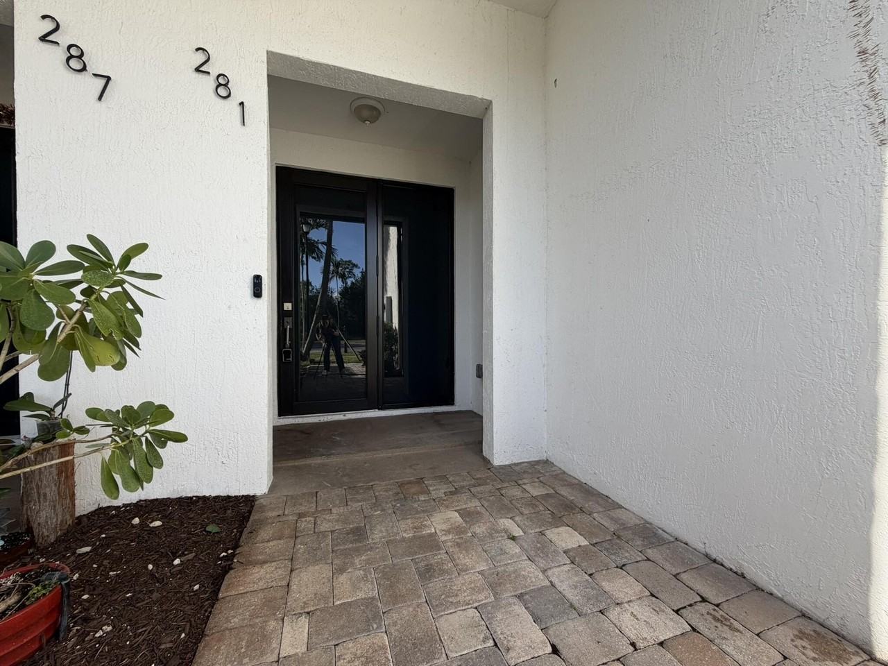 281 Bella Sol Way - Photo 4 of 42