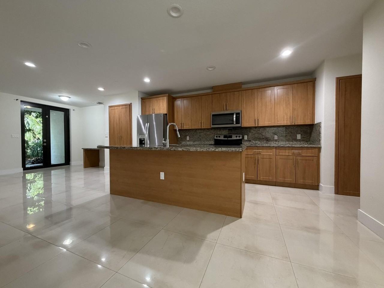 281 Bella Sol Way - Photo 6 of 42