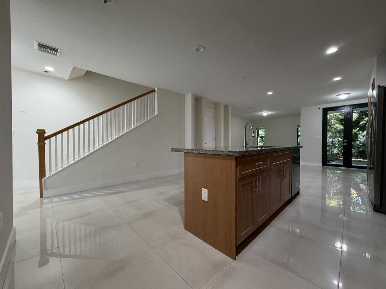 281 Bella Sol Way - Photo 7 of 42