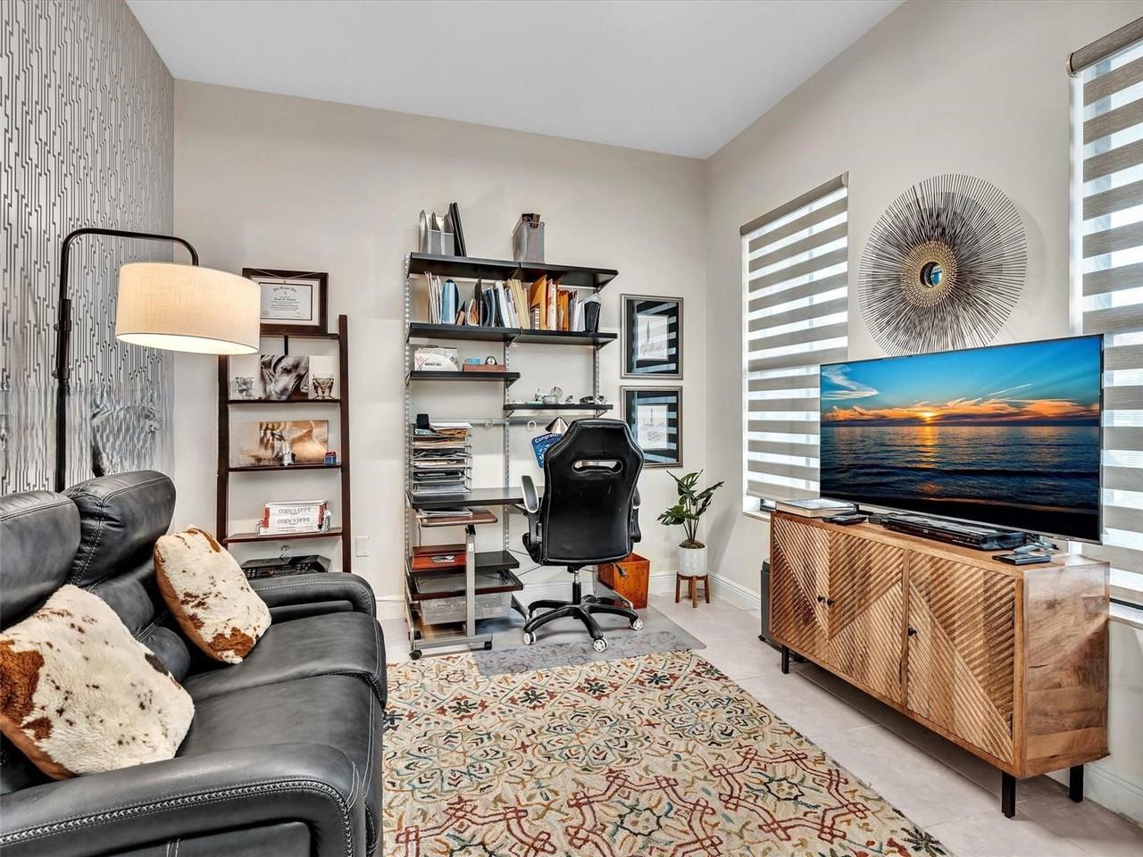 3752 Nw 85th Ter - Photo 2 of 8