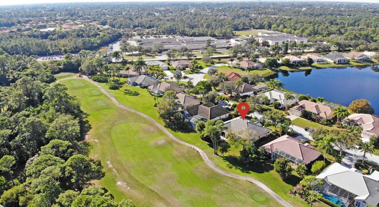 1509 Sw Mockingbird Cir - Photo 2 of 50