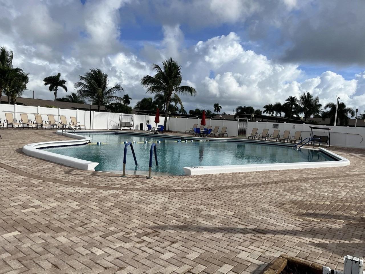 2980 Crosley Dr E #F - Photo 7 of 7