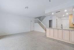 3 Oakland Ct - Photo 4 of 16