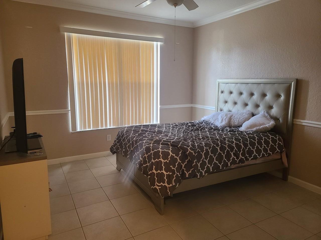 3561 Forest Hill Blvd #71 - Photo 7 of 12