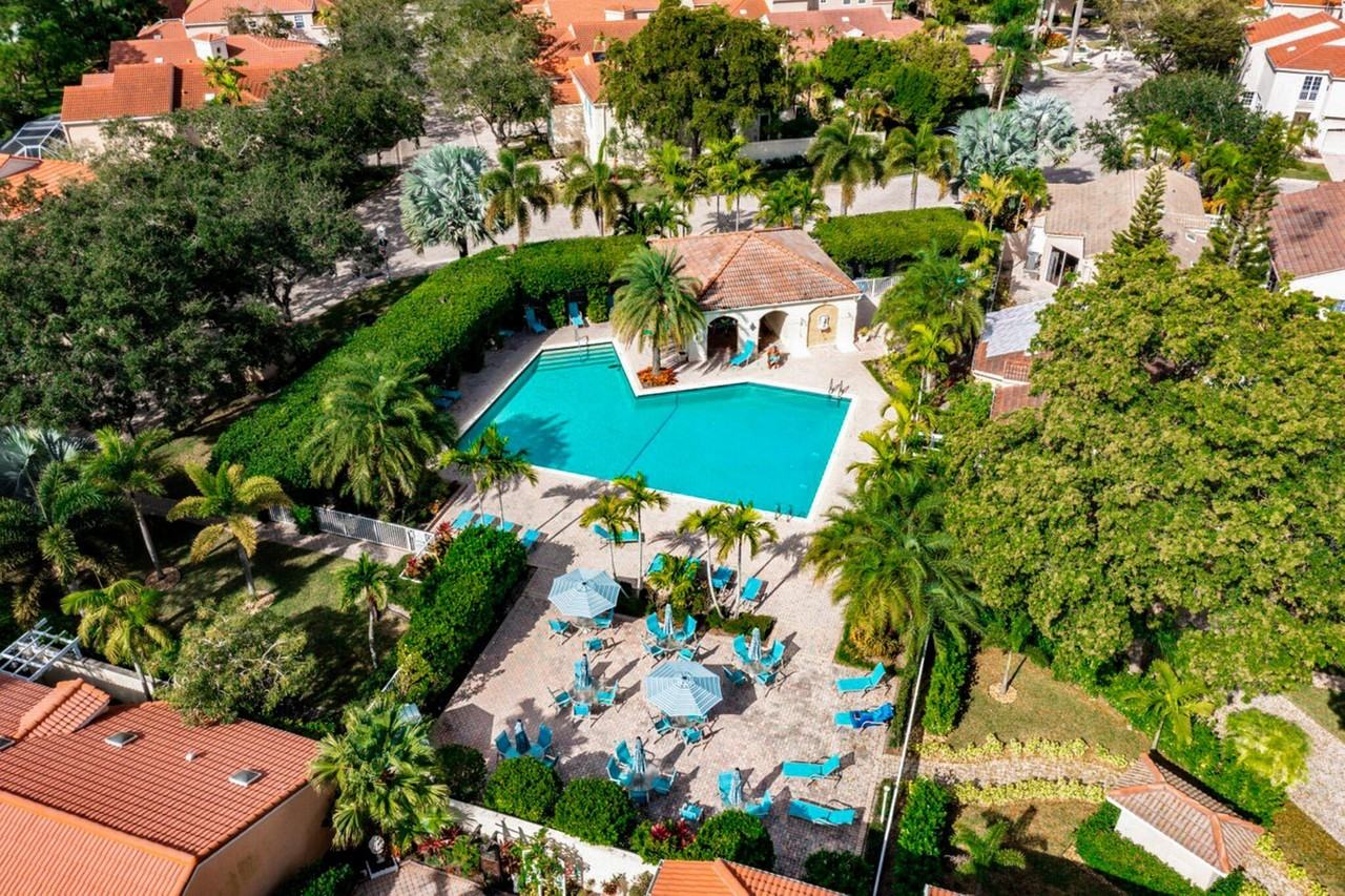 27 Via Del Corso - Photo 2 of 29