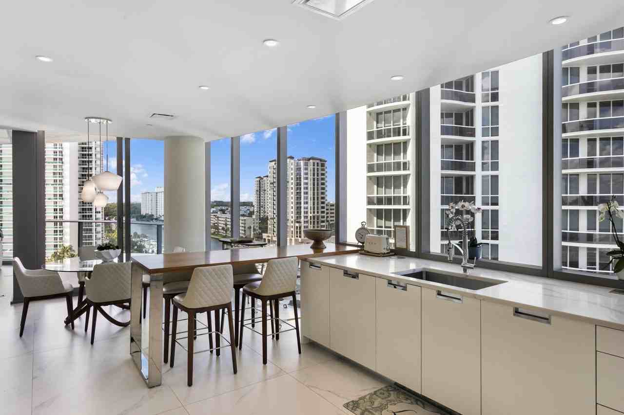 15701 Collins Ave #701 - Photo 3 of 11