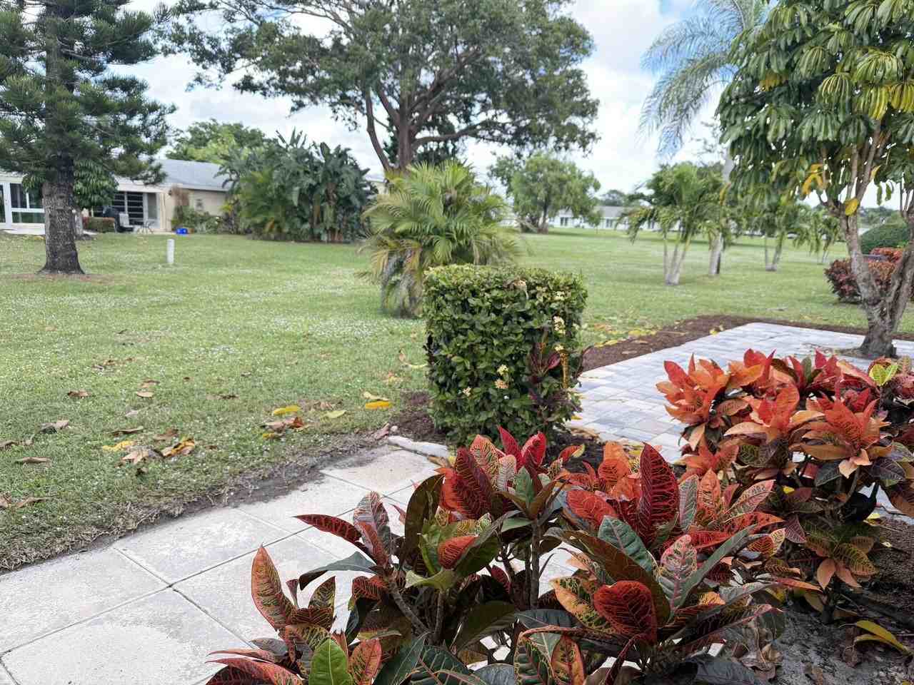 13745 Flora Pl - Photo 6 of 50