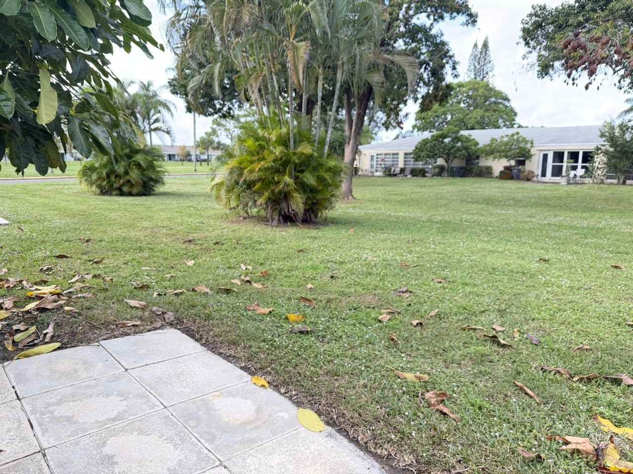 13745 Flora Pl - Photo 7 of 50