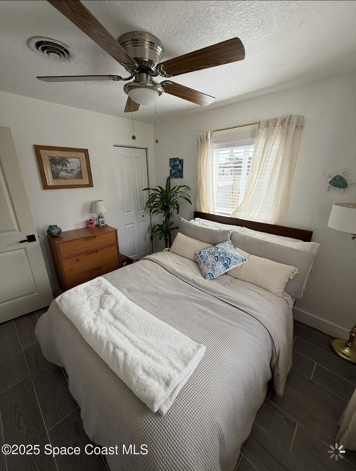 1185 King St - Photo 7 of 11