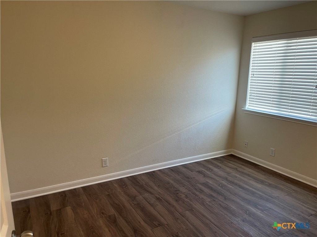 2137 Conner Dr - Photo 7 of 8