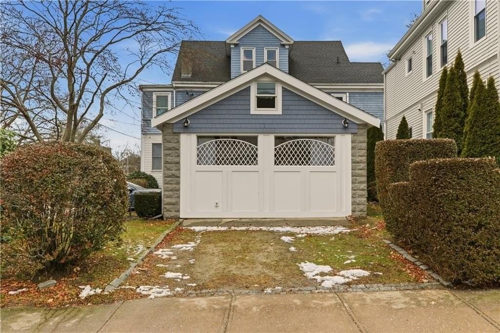 98 Kay Street Carraige House - Photo 2 of 22