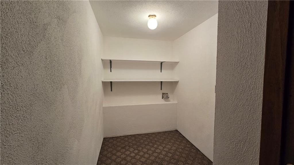 25 Greene Ave - Photo 5 of 6