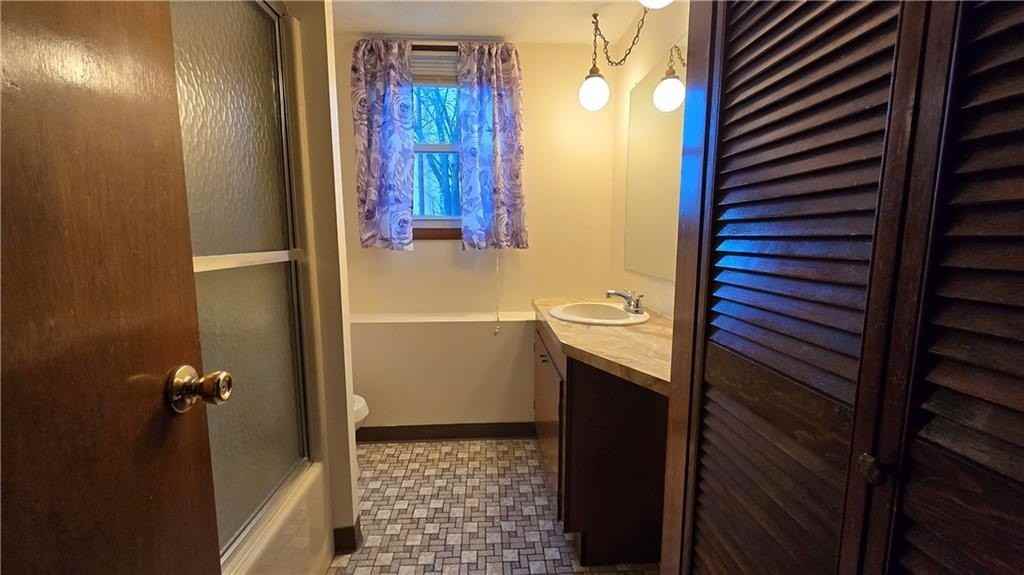 25 Greene Ave - Photo 6 of 6