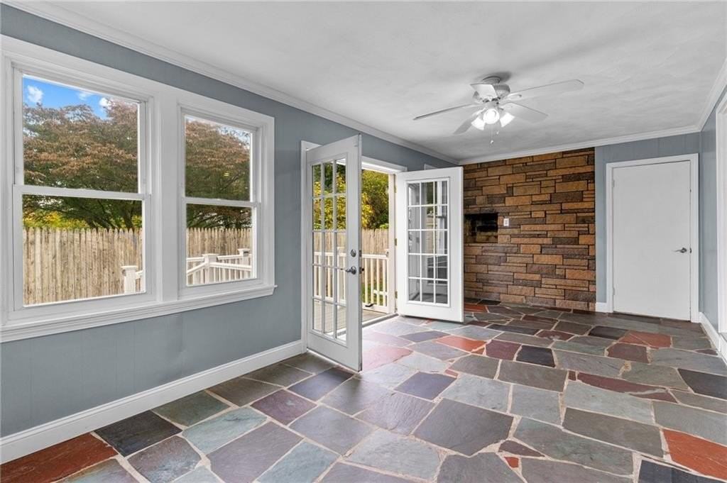 10 Cooke Pl - Photo 7 of 41