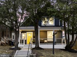 featured image of 907 Lawrence St Ne