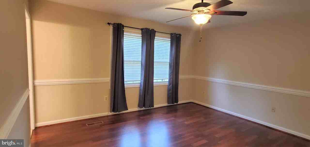 106 Linden Ridge Rd - Photo 6 of 17