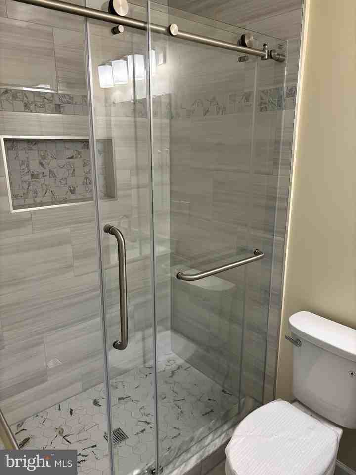 17 Kimball Ridge Ct - Photo 7 of 11