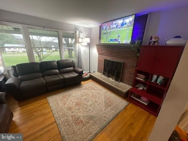 319 Mcgrady Rd - Photo 4 of 14