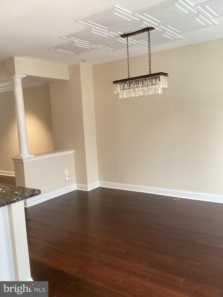 23433 Clarksridge Rd - Photo 7 of 26