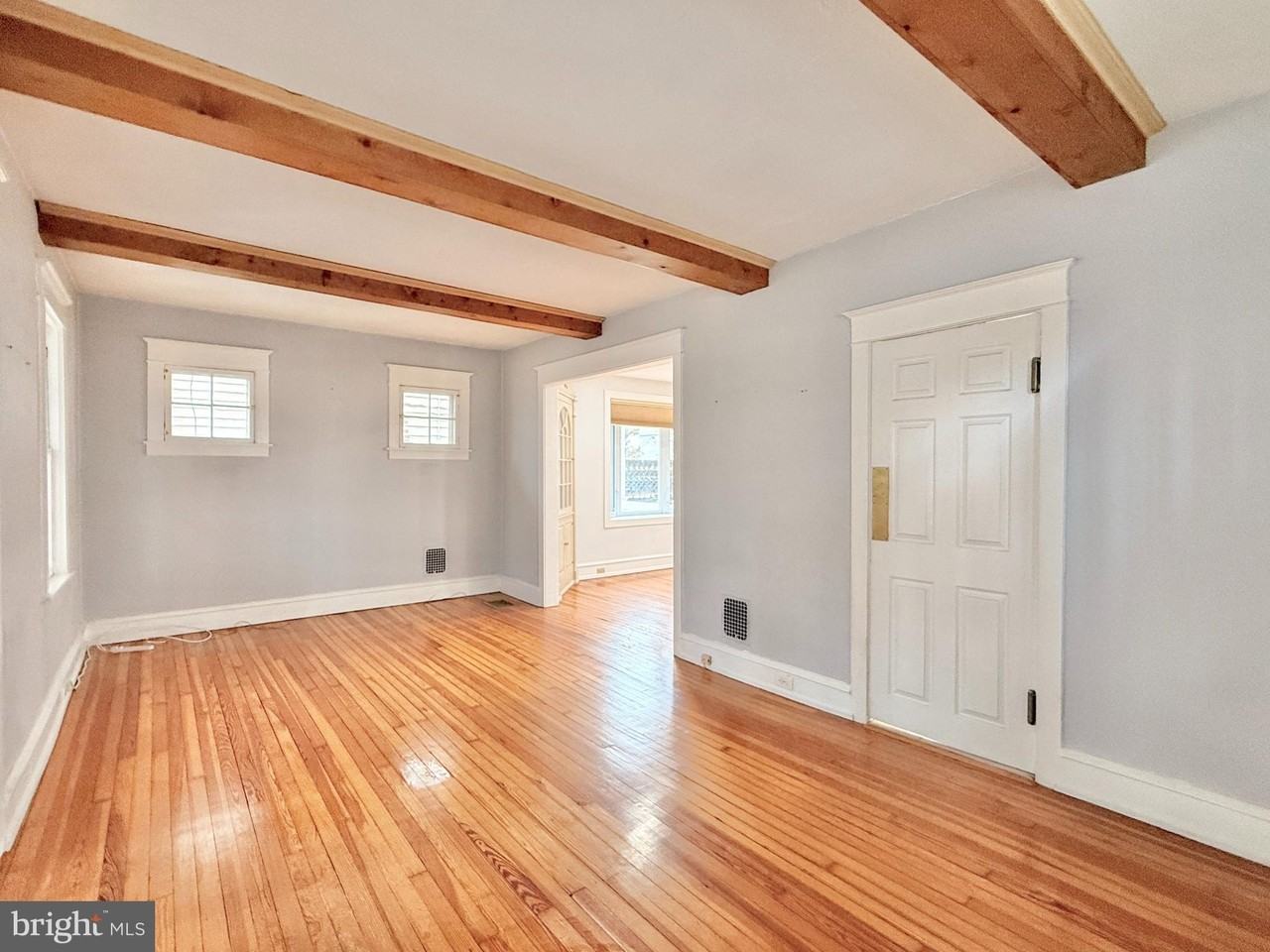 7041 Harvey Ave - Photo 7 of 29