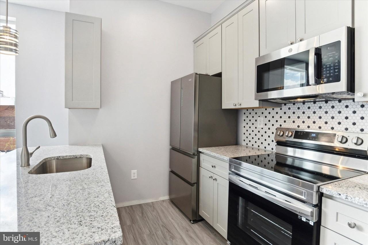 650 South St Unit 3 #3 - Photo 4 of 13