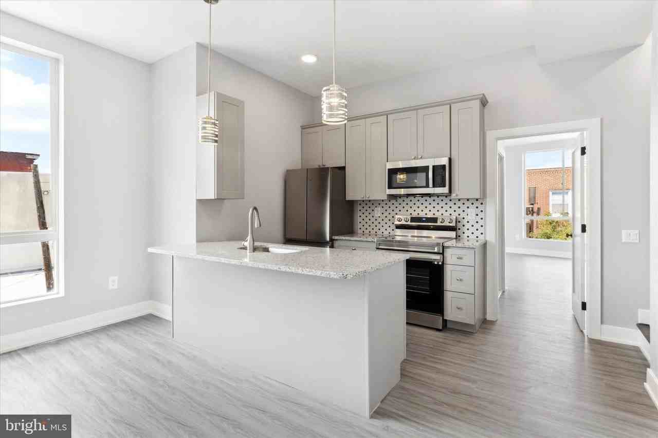 650 South St Unit 3 #3 - Photo 5 of 13