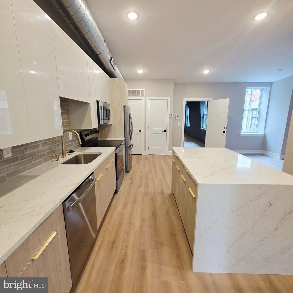 714 Chestnut St Unit 6 #6 - Photo 5 of 16