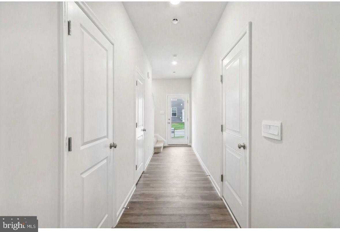 165 Tigney Dr - Photo 5 of 17