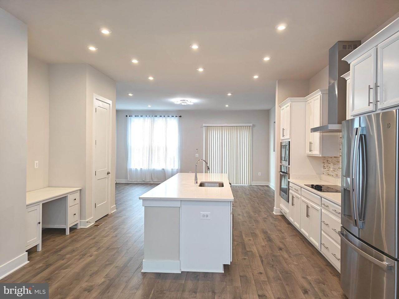 2393 Liberty Loop - Photo 4 of 44