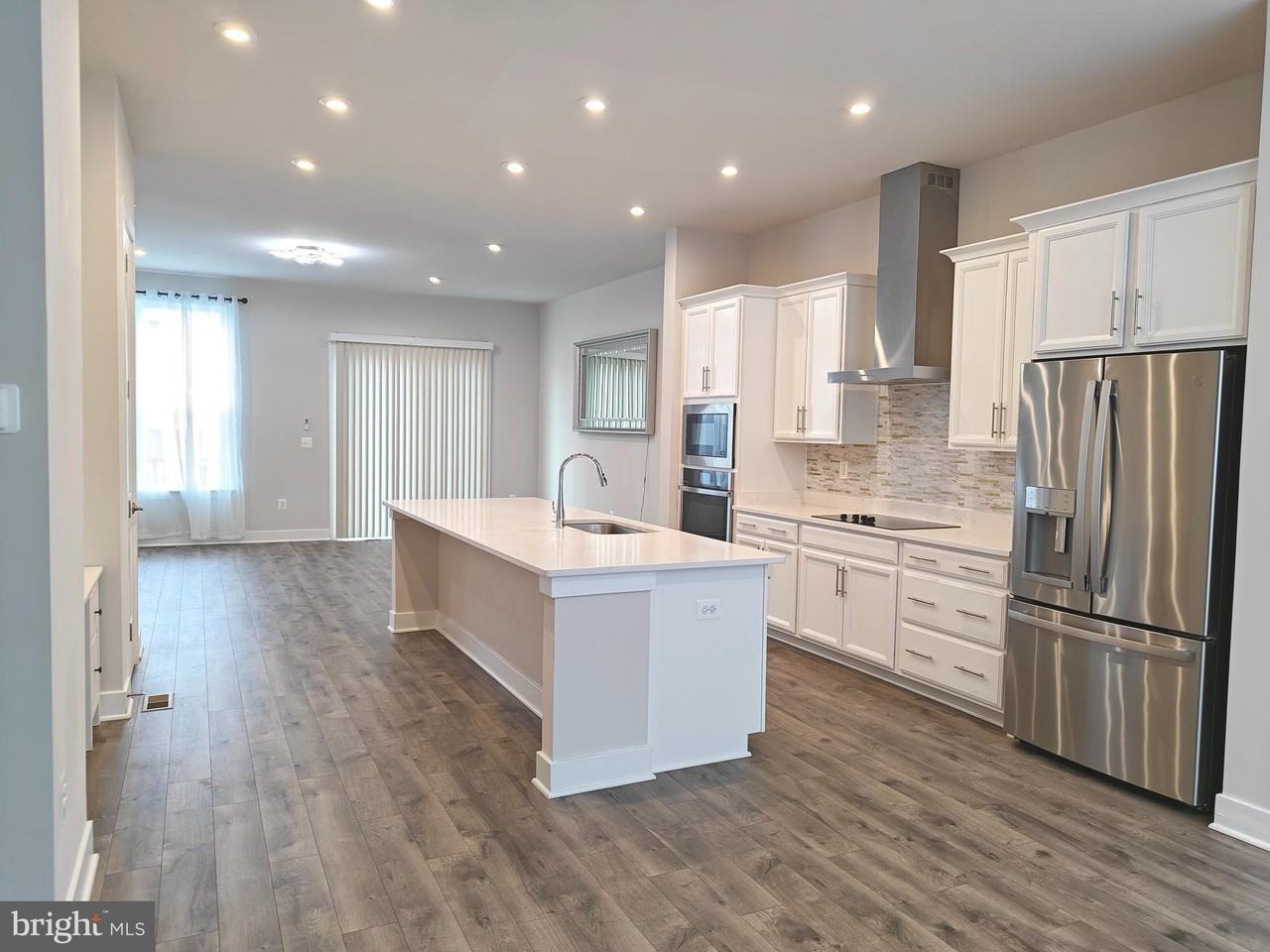 2393 Liberty Loop - Photo 5 of 44