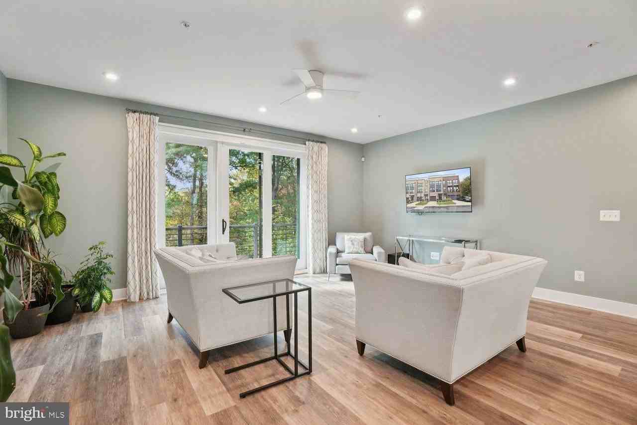 1641 Bandit Loop - Photo 4 of 48