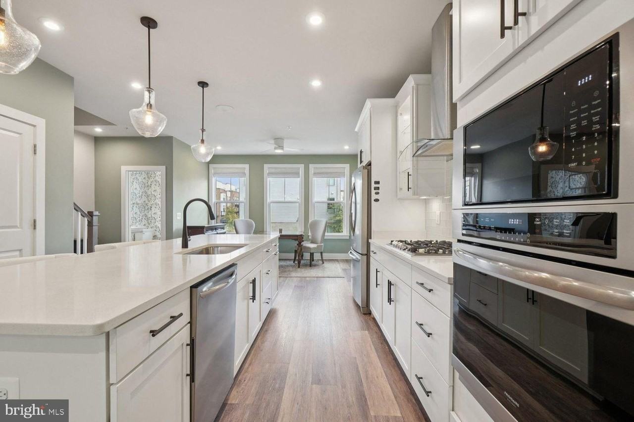 1641 Bandit Loop - Photo 7 of 48