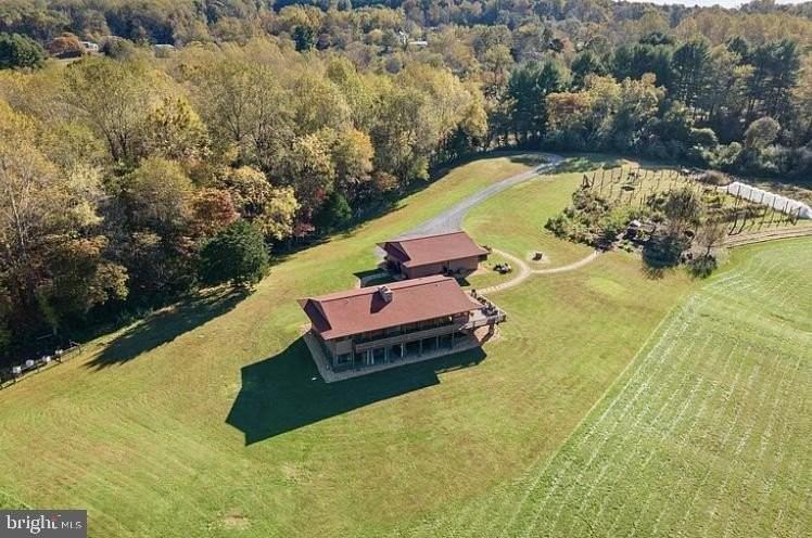 72 Jordans Rd - Photo 2 of 31