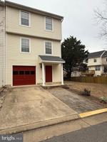 featured image of 402 Shaw Ct