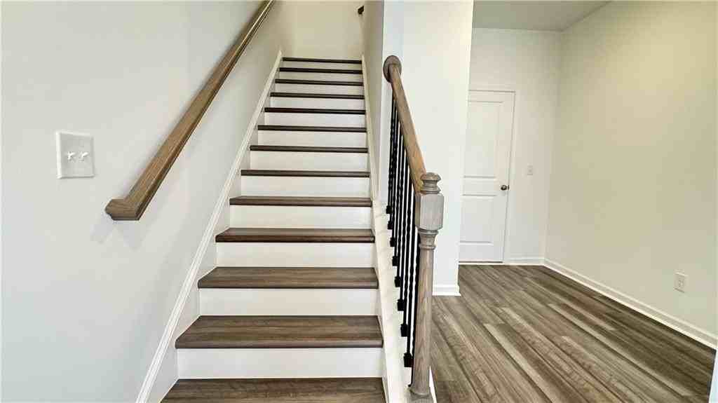 55 Peeples Dr - Photo 6 of 49