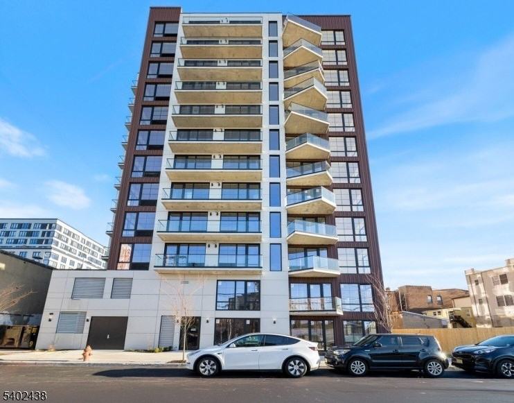 65 Mcwhorter St #1101 - Photo 3 of 4