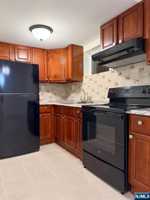 featured image of 187 Dukes St