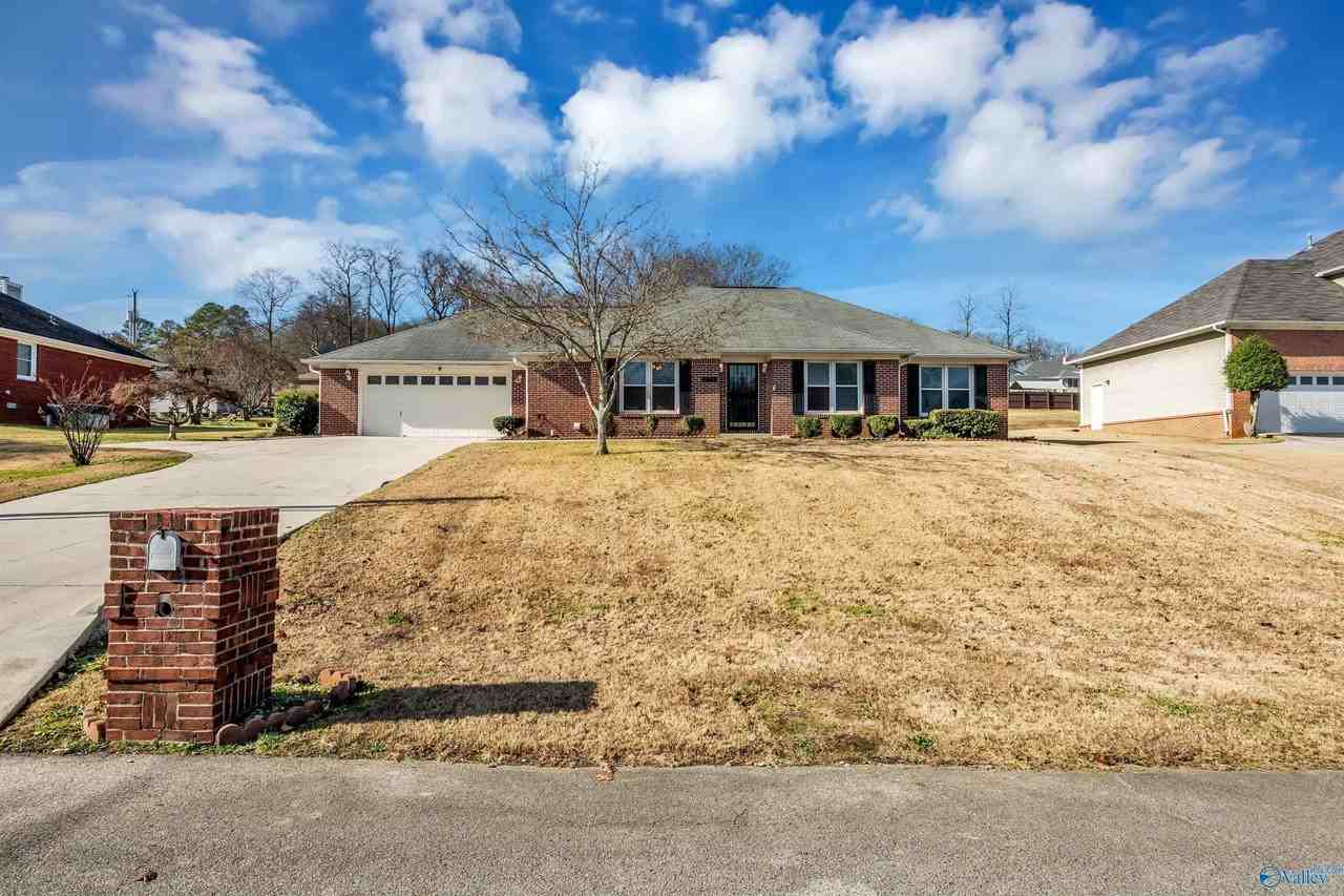 212 Warfe Ct - Photo 2 of 42