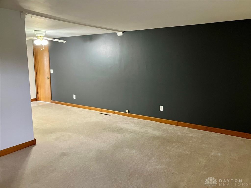 6529 Harshmanville Rd - Photo 3 of 17