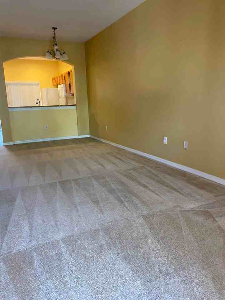 12516 Kings Crossing Dr - Photo 4 of 14