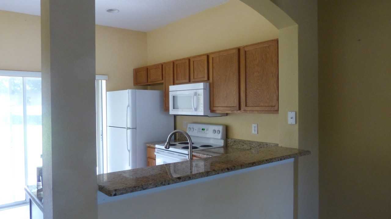 12516 Kings Crossing Dr - Photo 5 of 14