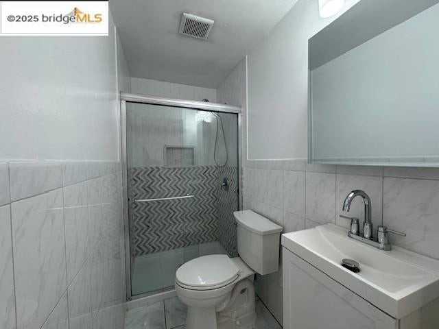 916 W 4th St - Photo 4 of 18