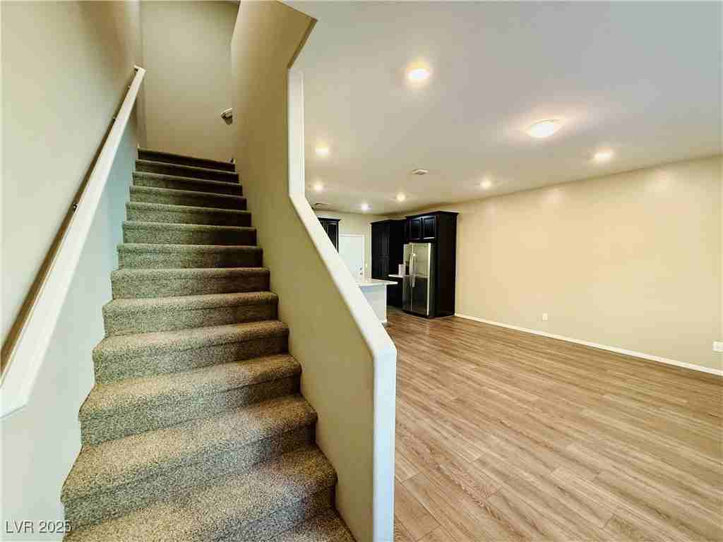 8724 Giant Causeway Ave - Photo 6 of 33