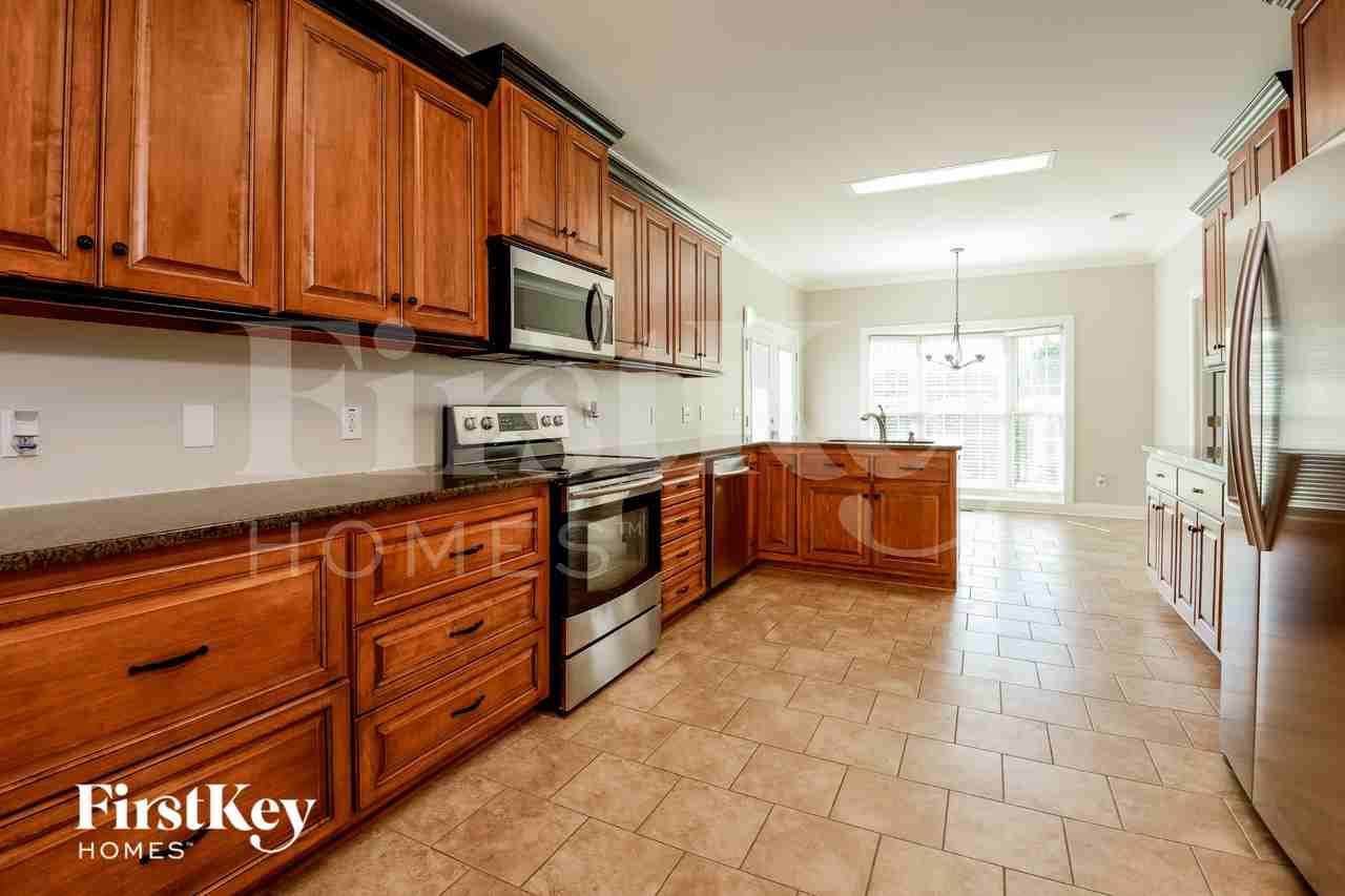 121 Sawgrass Ln N - Photo 5 of 15