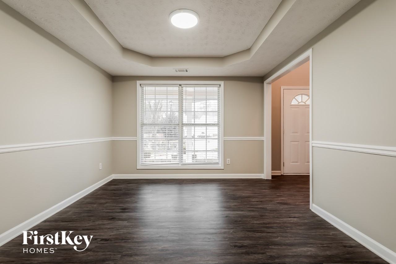 835 Sweet Mill Ln - Photo 5 of 15